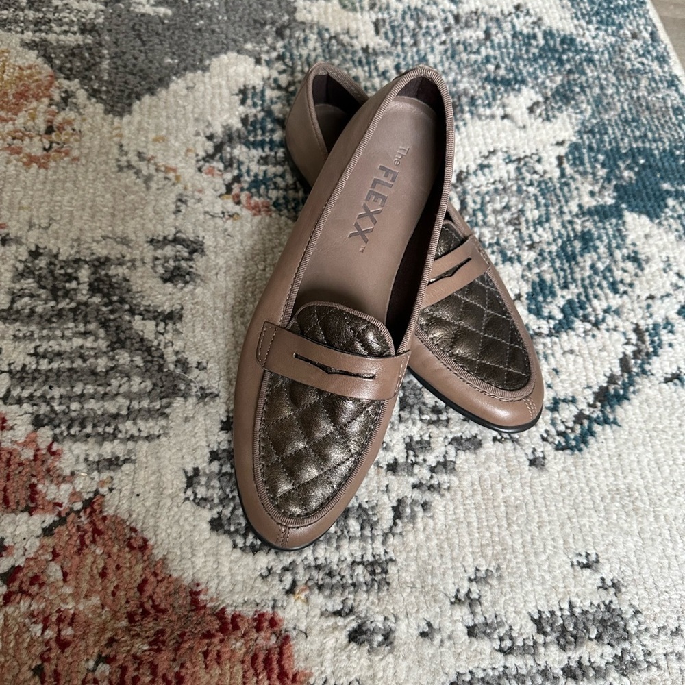 The FLEXX Women's Bronzo/Desert Shadow/Cashmere Risolution size 9 like new - Picture 4 of 16